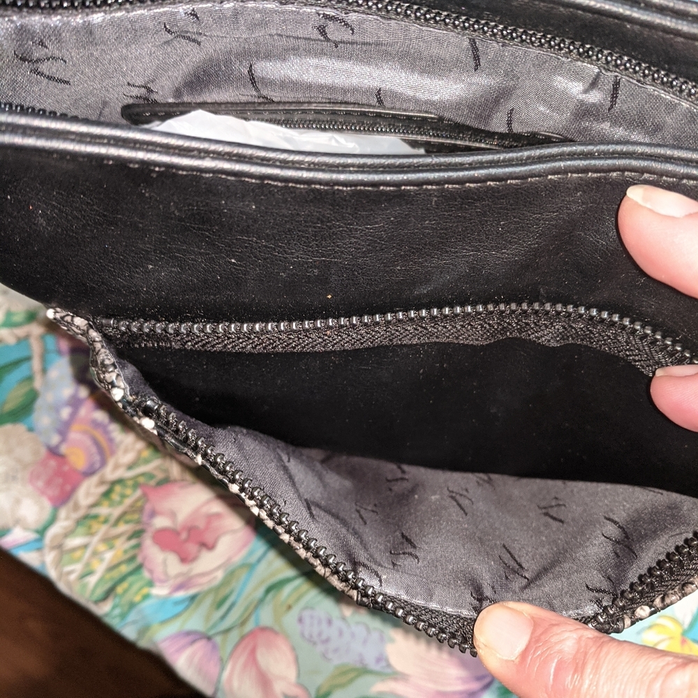 Simply vera purse